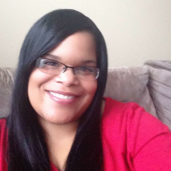 Meet your Posher, Christy - Picture 1 of 1